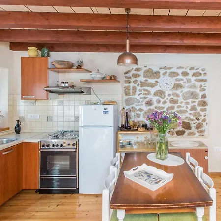 Holiday Home Marija.1 * Petrcane