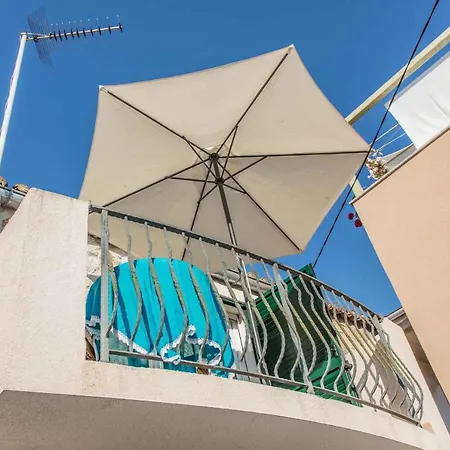 Holiday Home Marija.1 * Petrcane