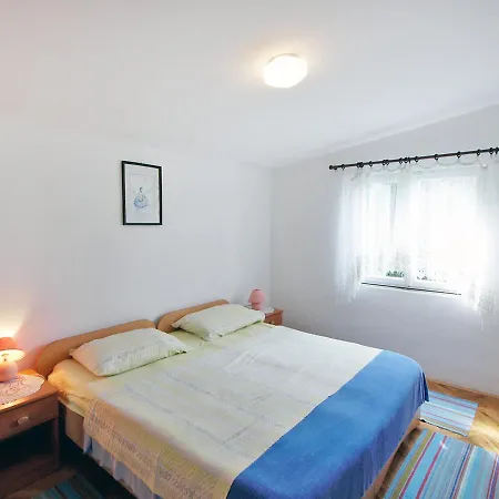 Holiday Home Marija.1 Holiday home Petrcane