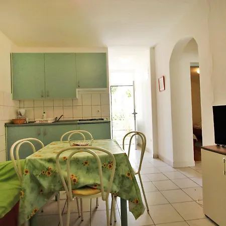 Holiday Home Marija.1 Petrcane
